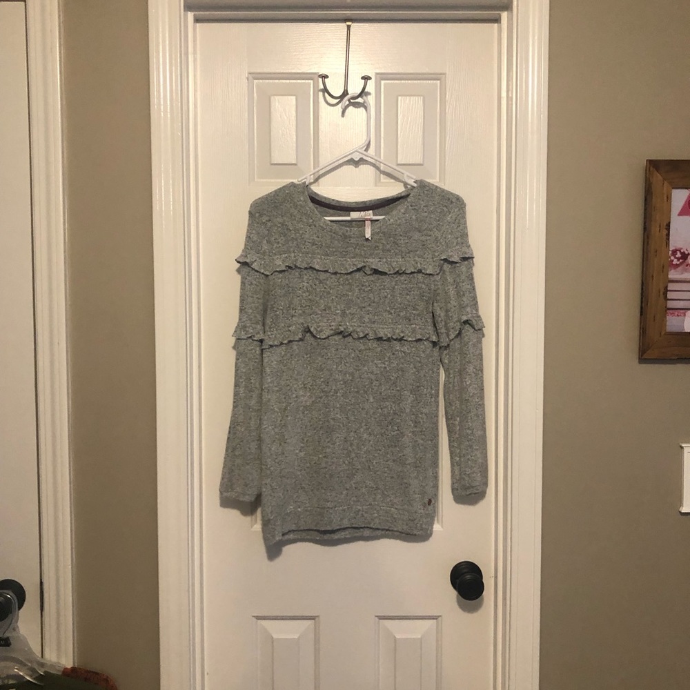 Matilda Jane soft gray ruffle top